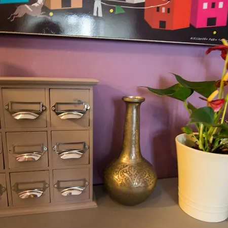 Bed & Breakfast Studio 15 *