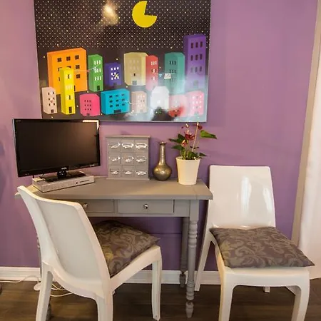 Bed & Breakfast Studio 15