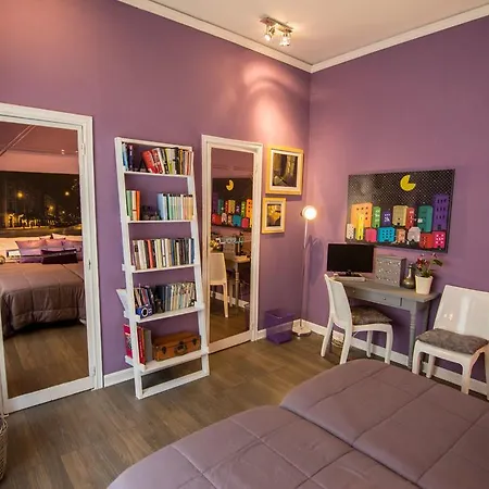 Bed & Breakfast Studio 15 *